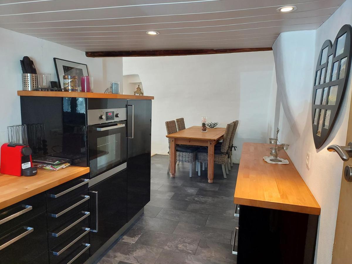 Appartement Voute En Gruyere Dans L'Intyamon Enney Zewnętrze zdjęcie